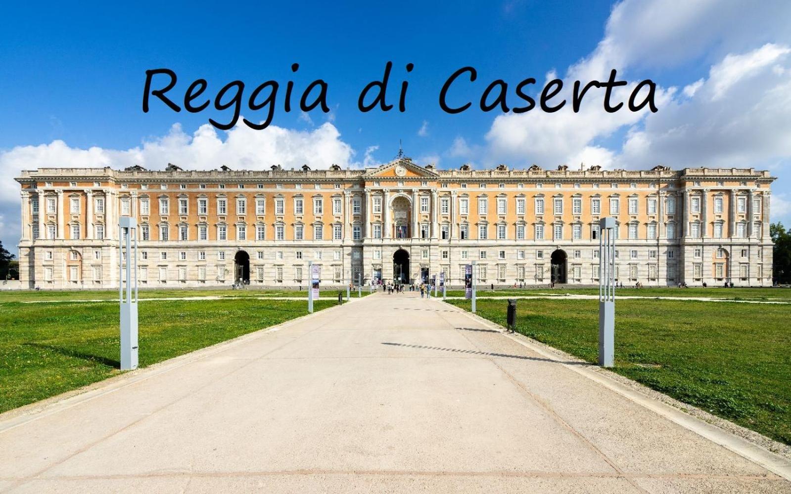 Ab House Caserta - Reggia Di Caserta E Stazione Fs A Cinque Minuti In Auto Экстерьер фото